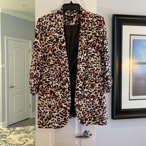 Leopard blazer